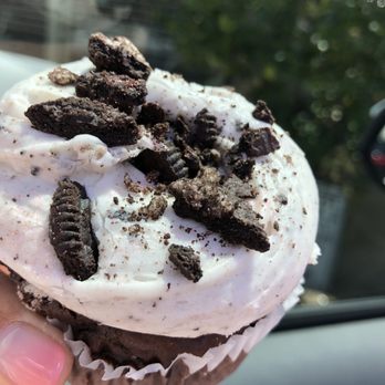 Glitz Bakery - oreo - Desserts Near Me - Benbrook, Texas