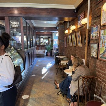 Bagel Pub - Inside - Cafes Near Me - Brooklyn, New York Bagel Pub - Inside - Cafes Near Me - Brooklyn, New York