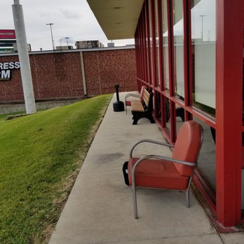 Discount Tire - Side facing the highway. Comfy chairs! - Tires Near Me - Huntsville, Texas Discount Tire - Side facing the highway. Comfy chairs! - Tires Near Me - Huntsville, Texas
