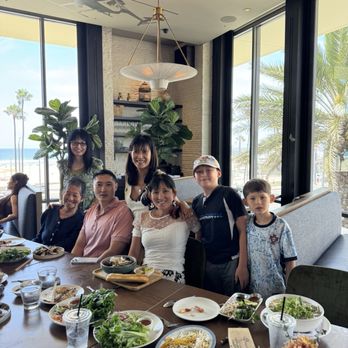Little Sister - Lunch with oceanview! - Vietnamese Near Me - Huntington Beach, California