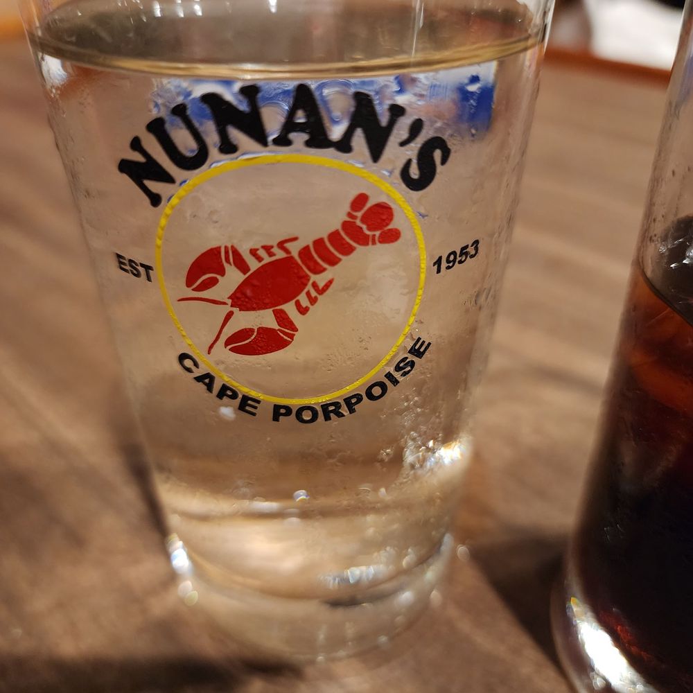 Nunan's Lobster Hut - a glass of soda - Seafood Near Me - Kennebunkport, Maine Nunan's Lobster Hut - a glass of soda - Seafood Near Me - Kennebunkport, Maine