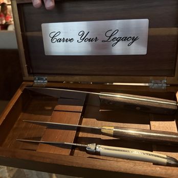 Kirkwood - Choice of knives for steak orders - American Near Me - Houston, Texas
