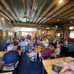 Twisted Oak Farm Brewery - Tap room
