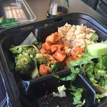Harumi - Bento box of spicy chicken - Japanese Near Me - Phoenix, Arizona