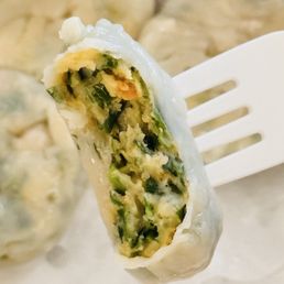 S14. Shrimp and Chive Dunplings4pcs