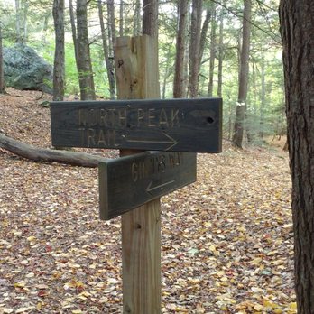 Bauneg Beg Mountain Conservation Area - It's much more confusing in person. - Hiking Near Me - North Berwick, Maine