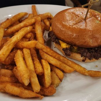 Ben 'N Nick's - Cheeseburger and fries - American Near Me - Oakland, California Ben 'N Nick's - Cheeseburger and fries - American Near Me - Oakland, California