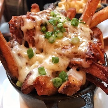 Park Tavern - Pulled pork fries - New American Near Me - Delray Beach, Florida Park Tavern - Pulled pork fries - New American Near Me - Delray Beach, Florida