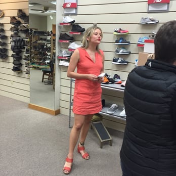 American Shoe Store - Super salesgirl!! - Shoe Stores Near Me - Columbia, Missouri American Shoe Store - Super salesgirl!! - Shoe Stores Near Me - Columbia, Missouri