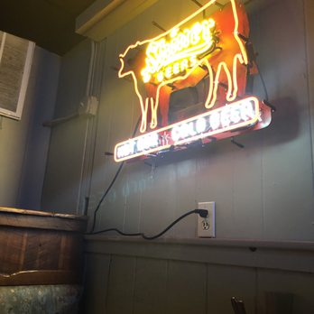 Rusty Can - Loved the decor - Barbeque Near Me - Byfield, Massachusetts