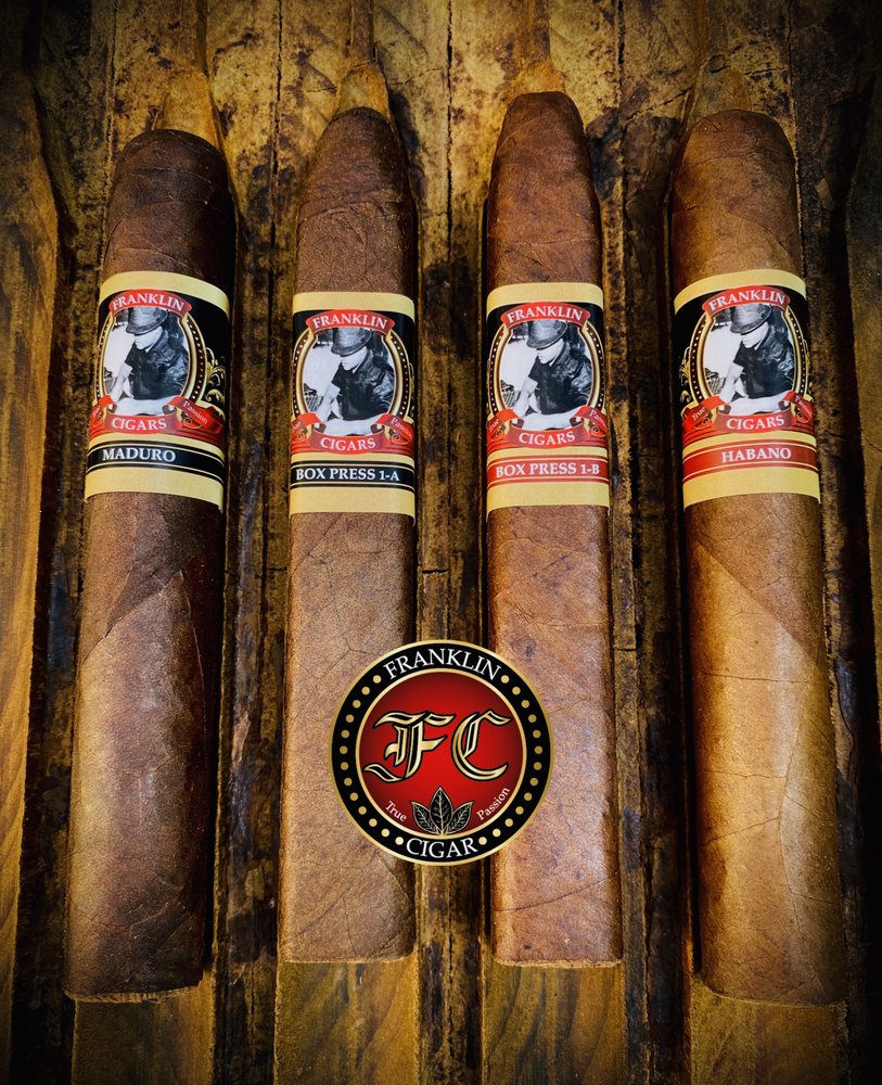 To Makao Fine Cigars Logo