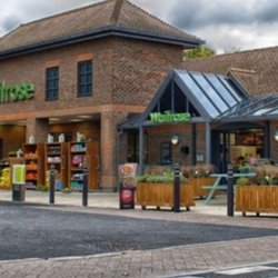 Budgens Stores - Its budgens turned into waitrose seee budgens is not there no more told ya