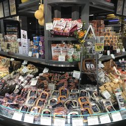 Dierbergs Markets - Lakeview Pointe - Cheese