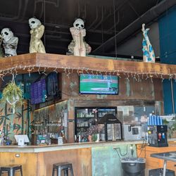 Tiny Giant Taproom