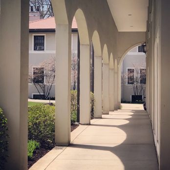 Lake Forest Academy - Middle Schools & High Schools Near Me - Lake Forest, Illinois