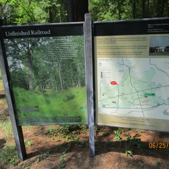 Deep Cut Loop Trail - Hiking Near Me - Manassas, Virginia