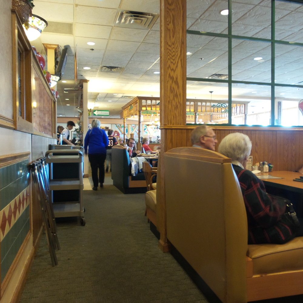 Apple Villa Cafe - Breakfast & Brunch Near Me - Batavia, Illinois Apple Villa Cafe - Breakfast & Brunch Near Me - Batavia, Illinois