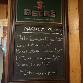 Billy's Chowder House - Daily specials - Seafood Near Me - Wells, Maine