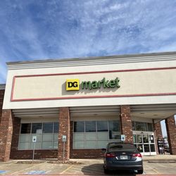 DG Market - FM 518 and Hwy 3