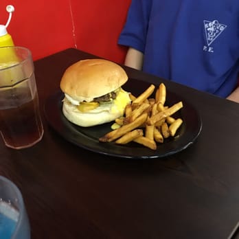 Zarks Burger - Burgers Near Me - Manila, NCR
