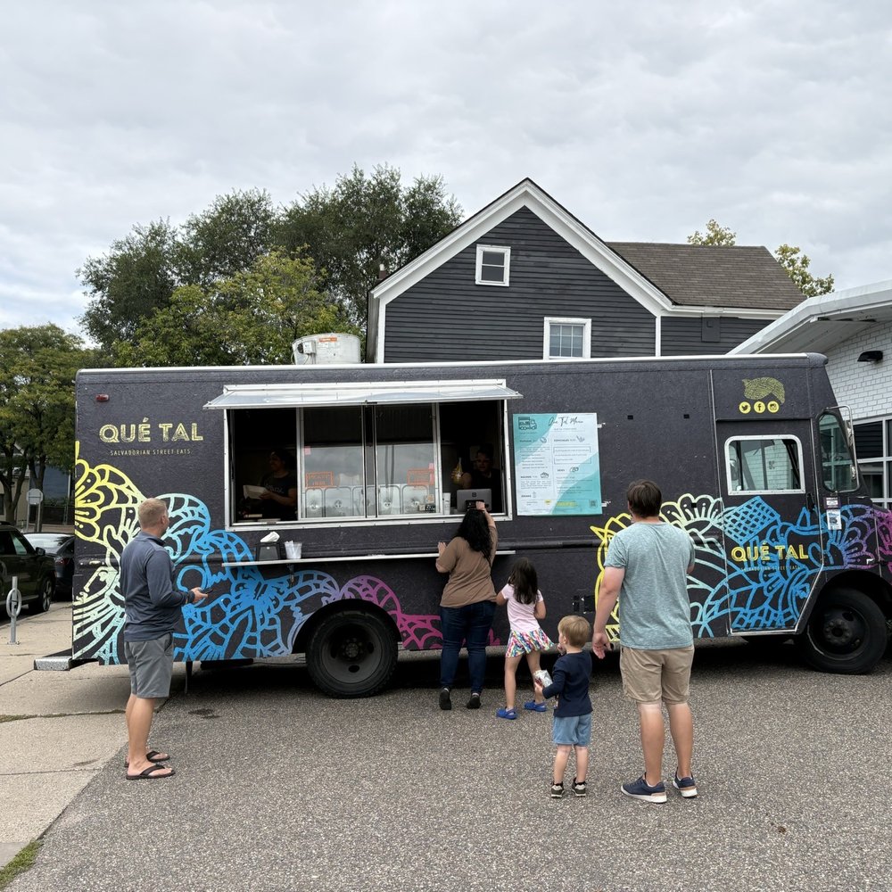 Que Tal Street Eats - Food Trucks Near Me Que Tal Street Eats - Food Trucks Near Me