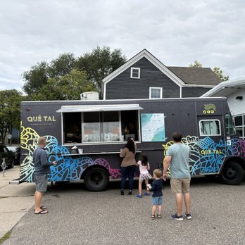 Que Tal Street Eats - Food Trucks Near Me Que Tal Street Eats - Food Trucks Near Me