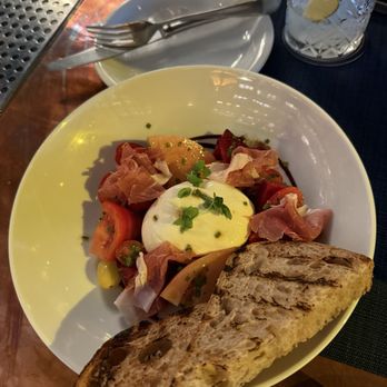 The Parlour Room - Burrata - Cocktail Bars Near Me - New York, New York
