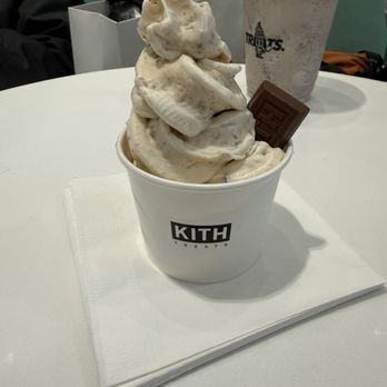 Kith Treats - The King's Treat by Lebron James - Children's Clothing Near Me - Brooklyn, New York Kith Treats - The King's Treat by Lebron James - Children's Clothing Near Me - Brooklyn, New York