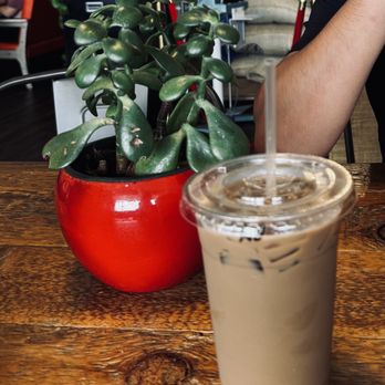 Malone Specialty Coffee - Instant Karma Iced Latte - Coffee Roasteries Near Me - Austin, Texas Malone Specialty Coffee - Instant Karma Iced Latte - Coffee Roasteries Near Me - Austin, Texas