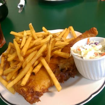 Mamas In the Kitchen - So good! And so cheap! You can do 1,2 or even 3 fishes!!! I ordered 1 fish and it fed me up good :) - Diners Near Me - Alberta Beach, Alberta