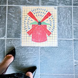 Moulin Rouge - Cute little mosaics