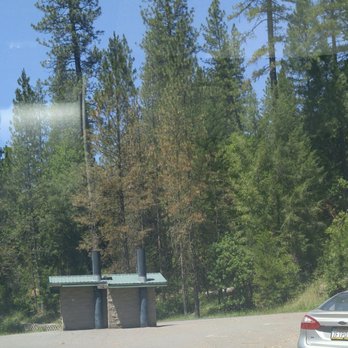 Feather Falls Trail - Parking lot and bathrooms at the trailhead. - Hiking Near Me Feather Falls Trail - Parking lot and bathrooms at the trailhead. - Hiking Near Me