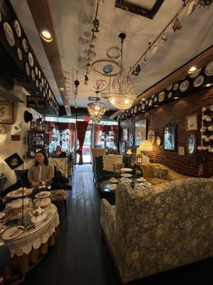 Brooklyn High Low - Original Location by null