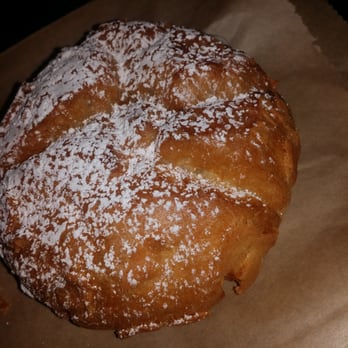 Mochi - Beard Papa's cream puff - Ice Cream & Frozen Yogurt Near Me - Irvine, California Mochi - Beard Papa's cream puff - Ice Cream & Frozen Yogurt Near Me - Irvine, California