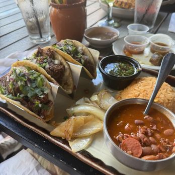 Las Carretas Mexican Restaurant  - Birria Tacos - Mexican Near Me - Winter Park, Florida