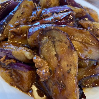 Min's Dumpling House - Egg plant with pork sauce. Mouth watering good! - Dim Sum Near Me - Corona, California