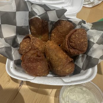 Lets Geaux - Boudin Eggrolls - Food Trucks Near Me - Rockport, Texas