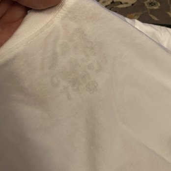Long Island Screen Printing - The owner, Jim Hunt, passes blame onto the consumer and REFUSES REFUND FOR HIS MISTAKES. This is a non-dyed shirt and it is DEFECTIVE! - Screen Printing/T-Shirt Printing Near Me - Medford, New York Long Island Screen Printing - The owner, Jim Hunt, passes blame onto the consumer and REFUSES REFUND FOR HIS MISTAKES. This is a non-dyed shirt and it is DEFECTIVE! - Screen Printing/T-Shirt Printing Near Me - Medford, New York