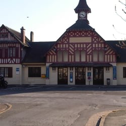 Gare de Taverny