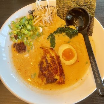 Silverlake Ramen - Blaze pork ramen - Noodles Near Me - Riverside, California