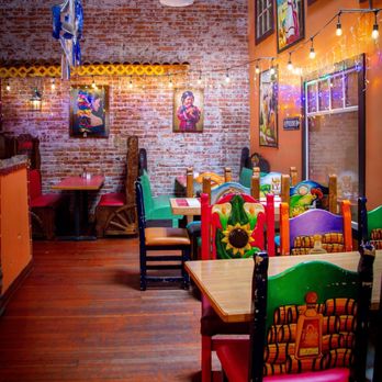 Los Molcajetes - Seating area - Mexican Near Me - McMinnville, Oregon Los Molcajetes - Seating area - Mexican Near Me - McMinnville, Oregon