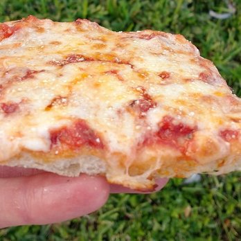 Frankie’s Pizza - Frankie's Pizza 12/27/20: Tomato & Cheese Pizza - Pizza Near Me - Miami, Florida