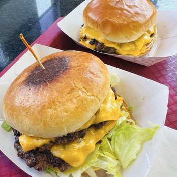 Tom & Jerry's - Smash Burgers!! - Burgers Near Me - Chicago, Illinois Tom & Jerry's - Smash Burgers!! - Burgers Near Me - Chicago, Illinois
