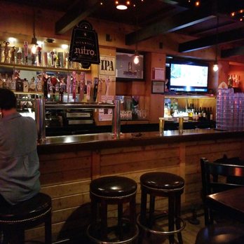 Jake Melnick's Corner Tap - Sports Bars Near Me - Chicago, Illinois