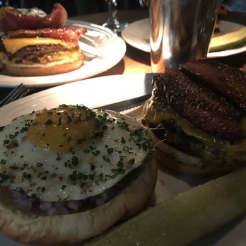 Au Cheval - Au cheval burger with egg and bacon - Bars Near Me - Chicago, Illinois Au Cheval - Au cheval burger with egg and bacon - Bars Near Me - Chicago, Illinois