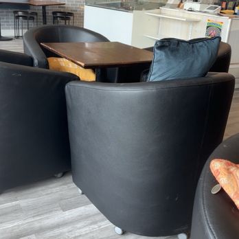 Aghati House - Seating and space - Burgers Near Me - Harwood Heights, Illinois