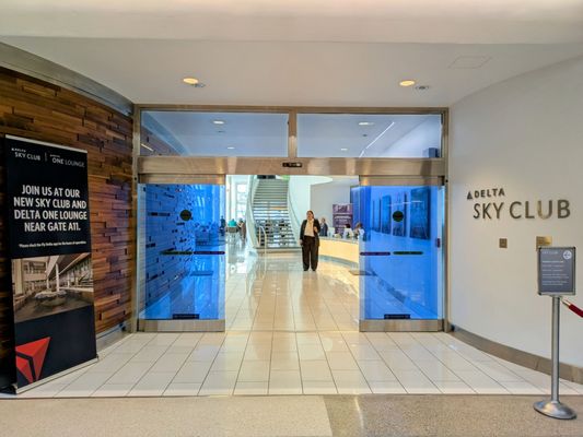 Delta Sky Club - Concourse A by null