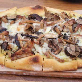 Saint & Second - Mushroom and sausage pizza - great - New American Near Me - Long Beach, California