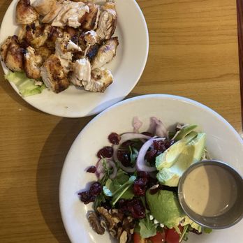 The Natural Cafe - Side Arugula Salad and Side Grilled Chicken - Burgers Near Me - Moorpark, California The Natural Cafe - Side Arugula Salad and Side Grilled Chicken - Burgers Near Me - Moorpark, California