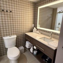 Home2 Suites by Hilton North Conway - Room 324